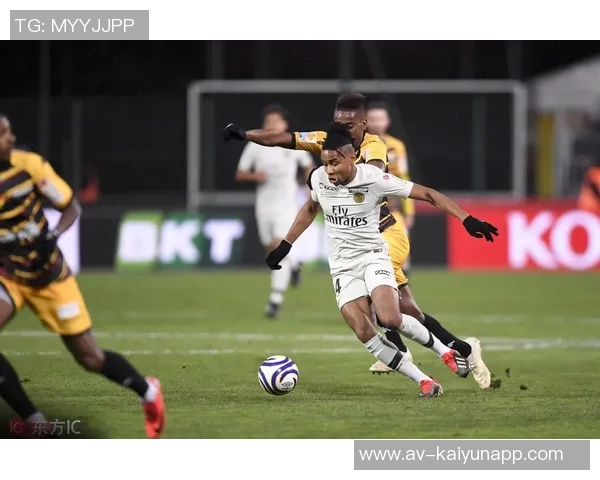 米兰今日训练动态恩昆库与奇克进行单独训练埃斯图皮尼安正在接受治疗 米兰今日训练动态恩昆库与奇克进行单独训练埃斯图皮尼安正在接受治疗